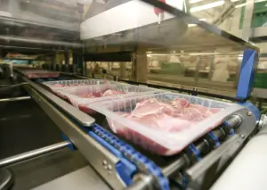 Food packaging machine